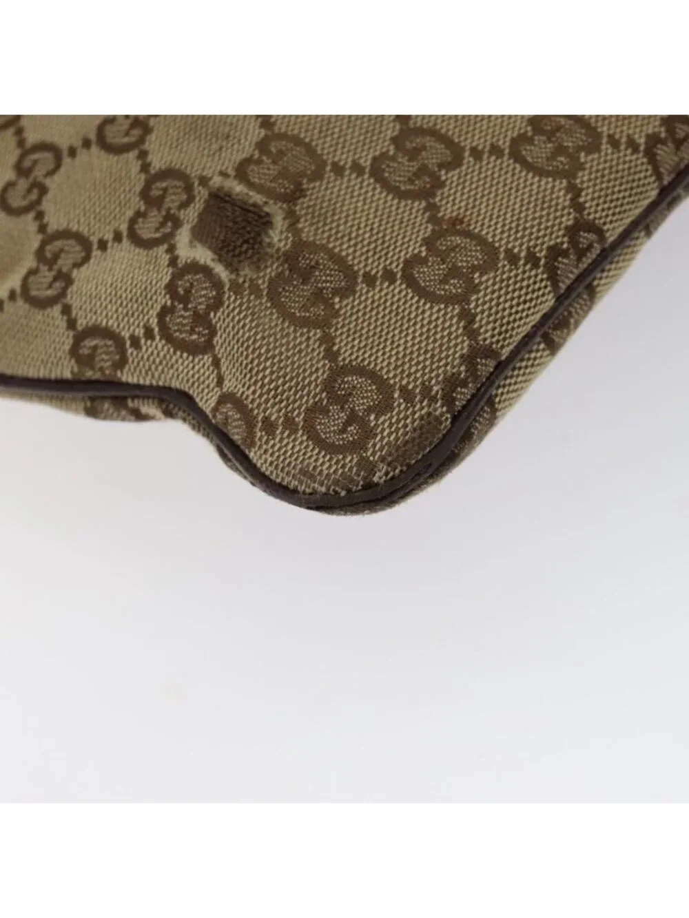 Authentic GUCCI GG Canvas Shoulder Bag Beige Silver 113013 - Picture 7 of 16